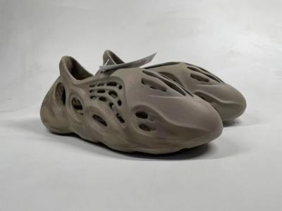 cheap quality Yeezy Foam Runner Model No. 10